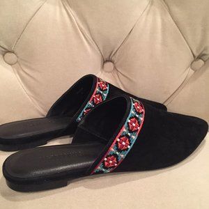 Size 8.5 Johnny Was Mules  new never worn